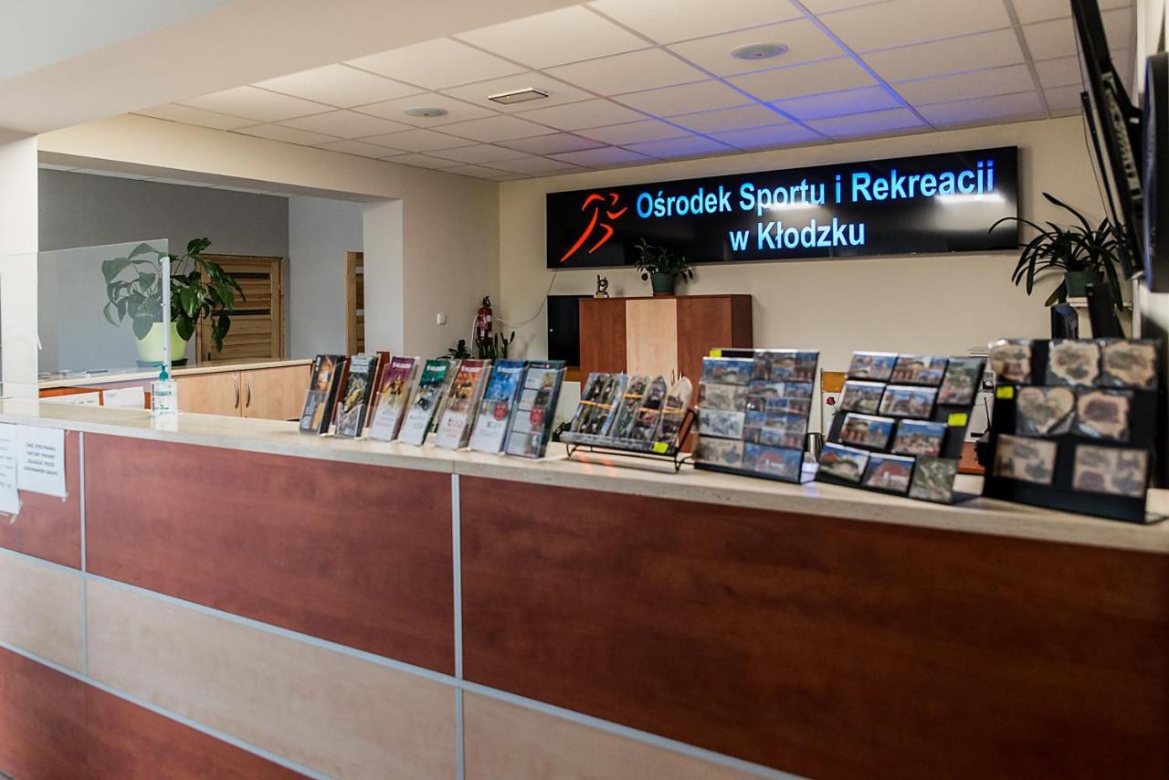 Dom Wycieczkowy "Na Stadionie" Hotel Klodzko Exterior photo